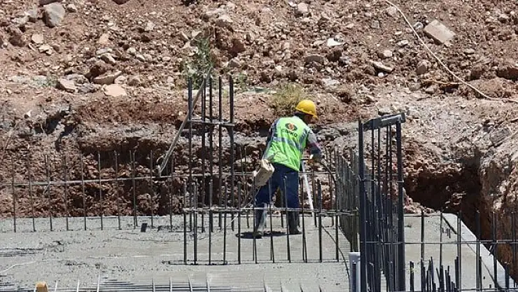 İnşaat sektöründe çalışan sayısı 99 ayın zirvesinde