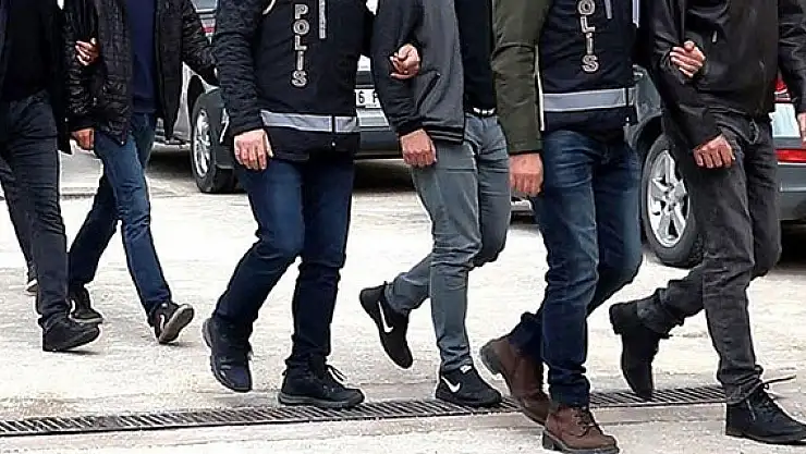 NARKOTİK DENETİMLERİNDE 18 GÖZALTI