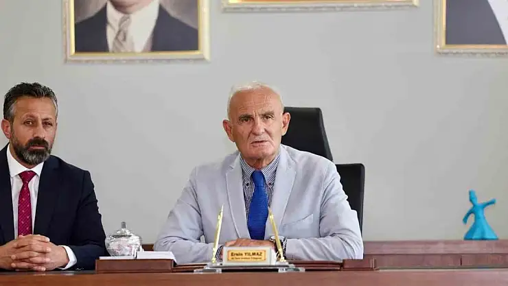 AK Parti Genel Başkan Yardımcısı Yılmaz, Ardahan'da partililerle buluştu