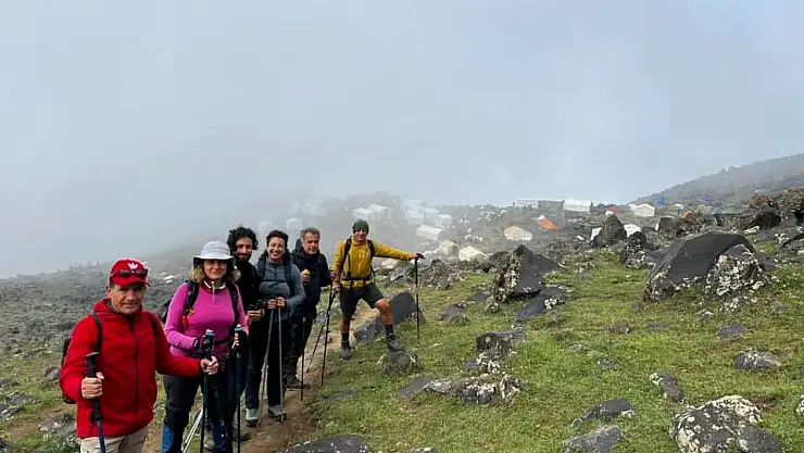 4 bin 600 metrede donarak öldüler