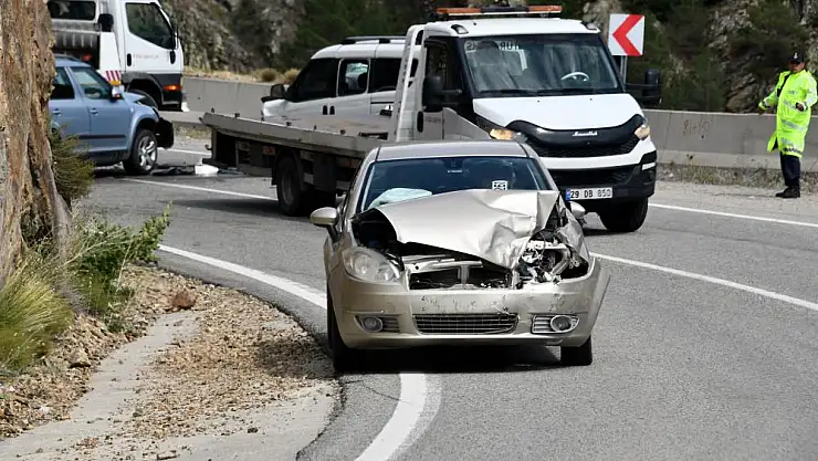 trafik kazası: 4 yaralı