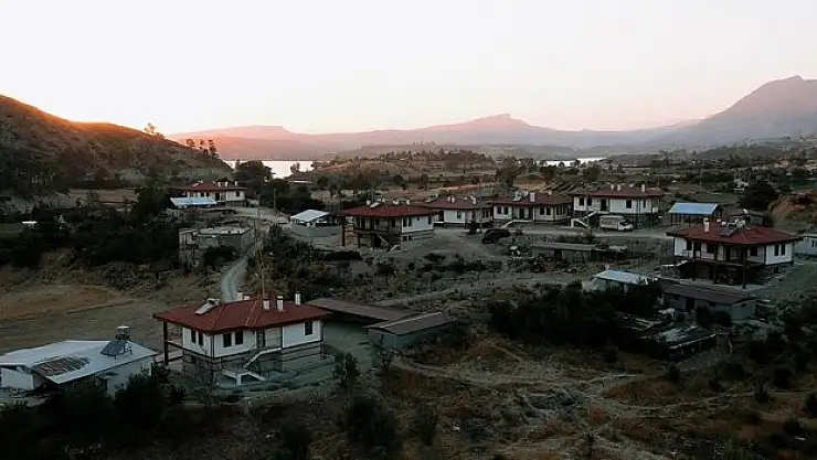 TOKİ'nin yaptığı 788 konut hak sahiplerine teslim edildi