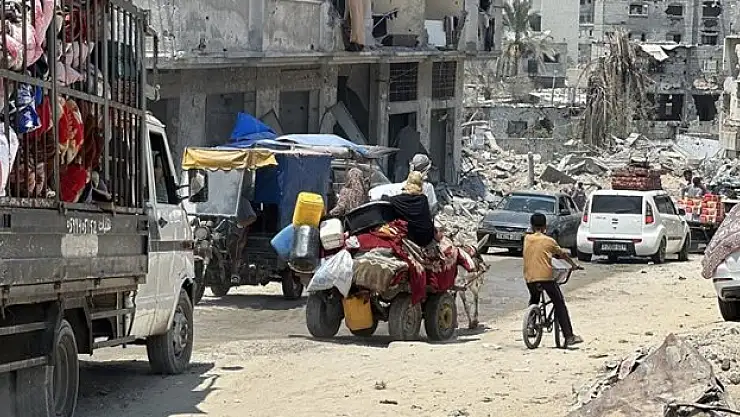 Gazze'de 1 milyon 300 bini aşkın Filistinli yerinden edildi