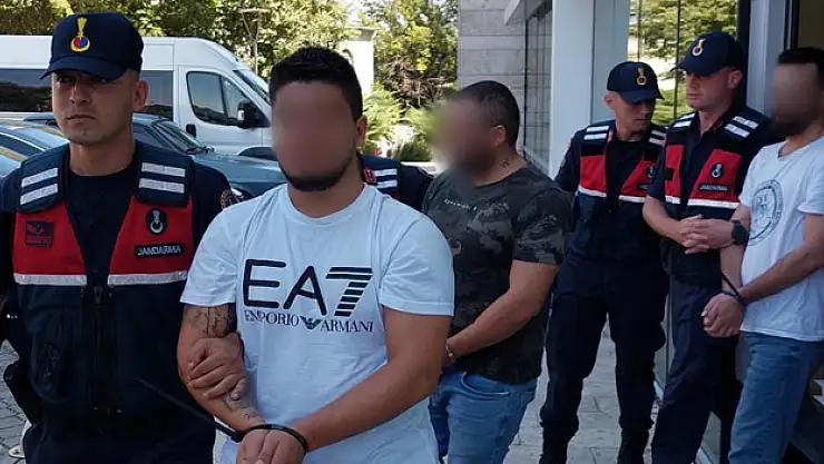 Uyuşturucu ve silah operasyonunda 3 tutuklama