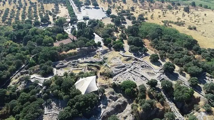 Sur duvarını gün ışığına çıkarıyor