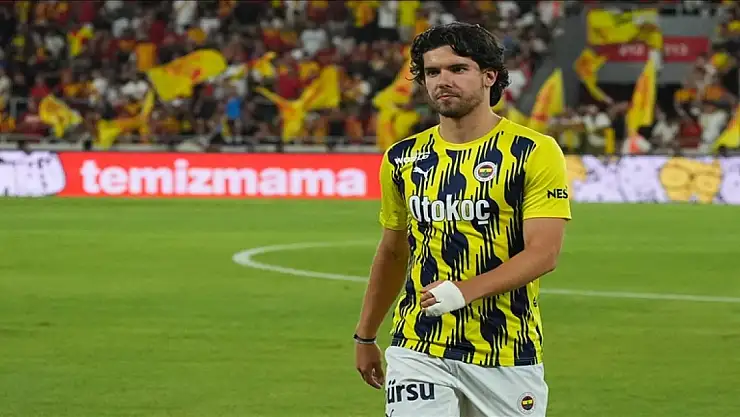 Ferdi Kadıoğlu, Brighton ile transfer görüşmeleri için İngiltere'ye gitti