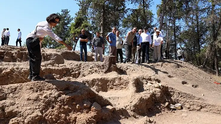 Yumuktepe Höyüğü'nde kazı çalışmaları sürüyor