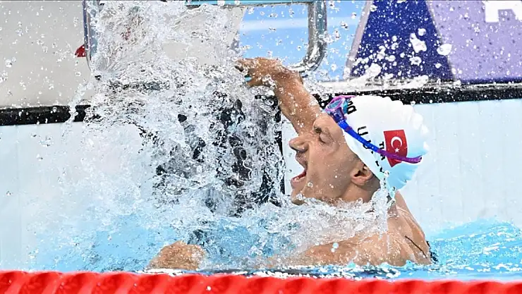 Paris 2024 Paralimpik Oyunları'nda yüzme branşında Umut Ünlü, altın madalya kazandı