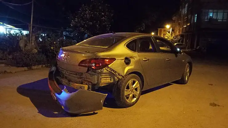 Otomobil ile motosiklet çarpıştı: 1 yaralı