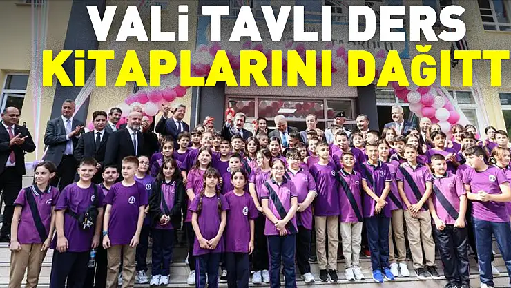 VALi TAVLI DERS  KiTAPLARINI DAĞITTI