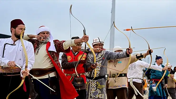 Geleneksel Türk okçuları büyük ilgi gördü