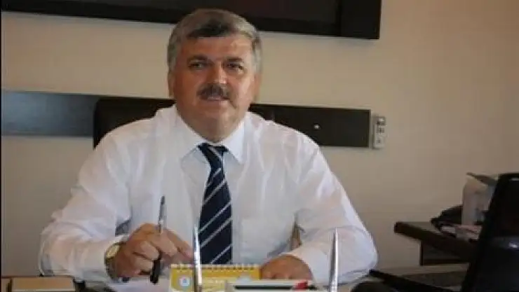 Eğitim-Bir-Sen'den Fransa'ya tepki