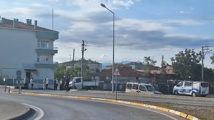 Kazada motosiklet sürücüsü yaralandı