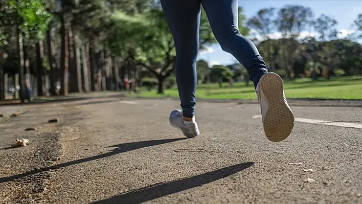 Düzenli fiziksel aktivite Alzheimer hastalığını önlüyor