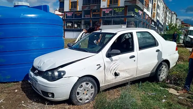 Araç yoldan çıktı