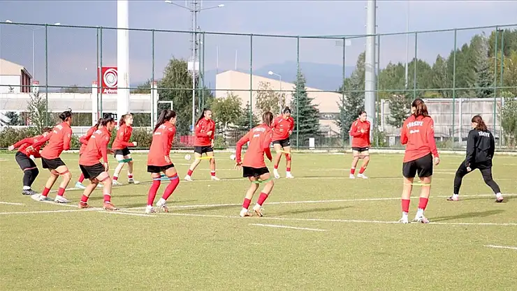 19 Yaş Altı Kadın Milli Futbol Takımı, Avrupa'da A Ligi'nde ilerlemek istiyor