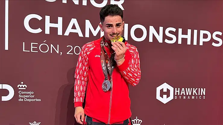 Genç milli halterciden Dünya Şampiyonası'nda 1 altın, 2 gümüş madalya