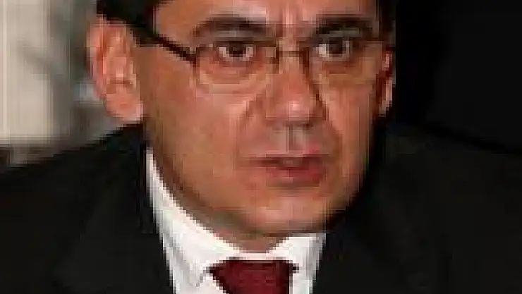 Demir, 'Ülkeler bizden medet umuyor'