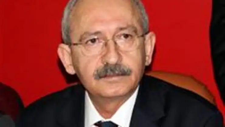 Kılıçdaroğlu'nun konvoyunda kaza