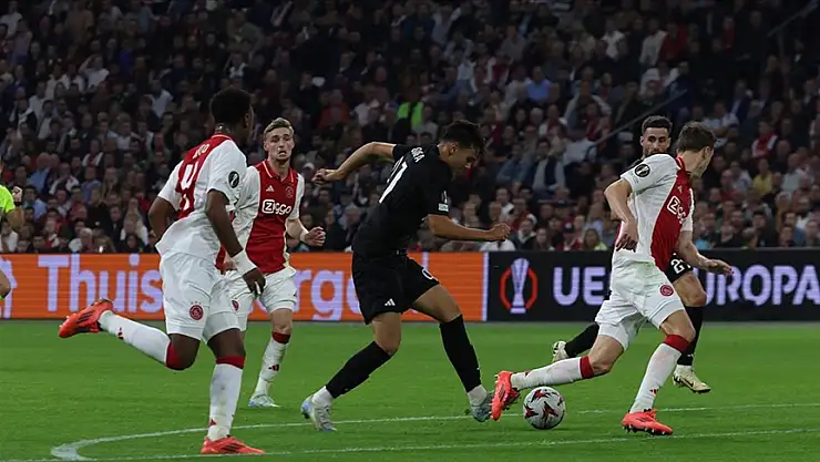 Beşiktaş, UEFA Avrupa Ligi'ne farklı mağlubiyetle başladı