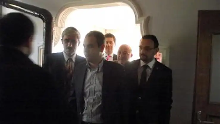 'Gidin İlyas Kılıç'ı bulun. O beni kurtarır!'