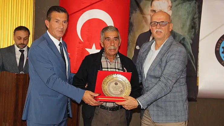 Yılın ahisi 64 yıllık torna ustası seçildi