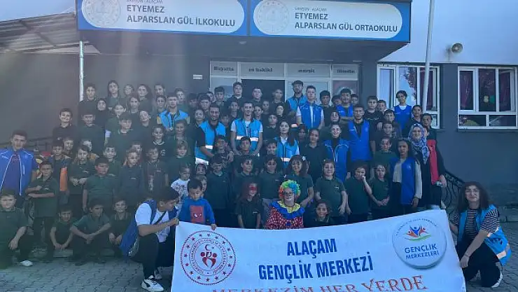 Alaçam'da 'Merkezim Her Yerde'