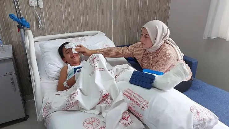 Öğrenci okulda yaralandı