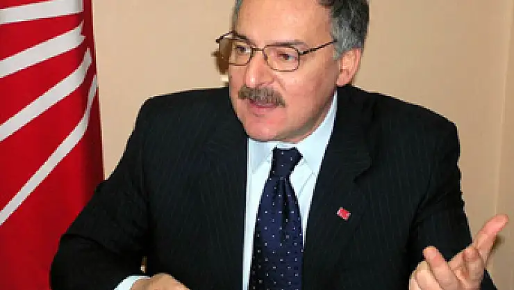 KOÇ:'Akılları fikirleri Atakum'da'