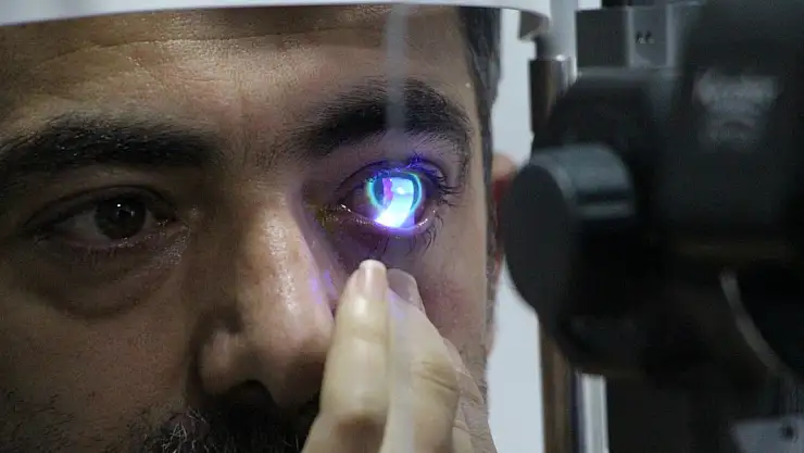 Japon yapıştırıcısı hastanelik etti