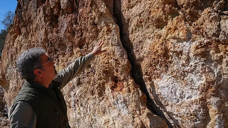 Deprem uzmanı Sözbilir'den uyarı