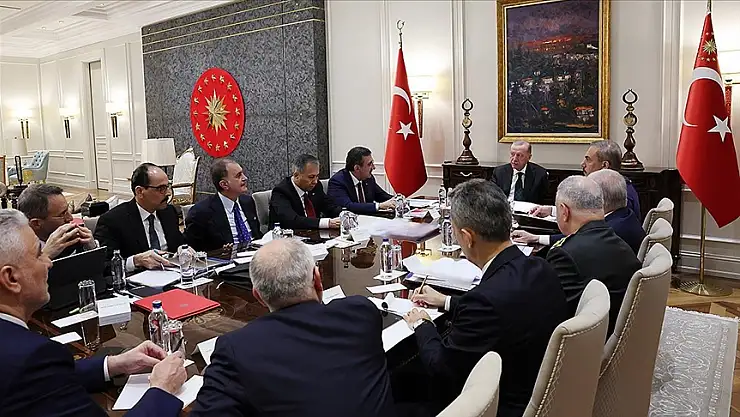 Erdoğan'ın başkanlığında güvenlik toplantısı yapıldı