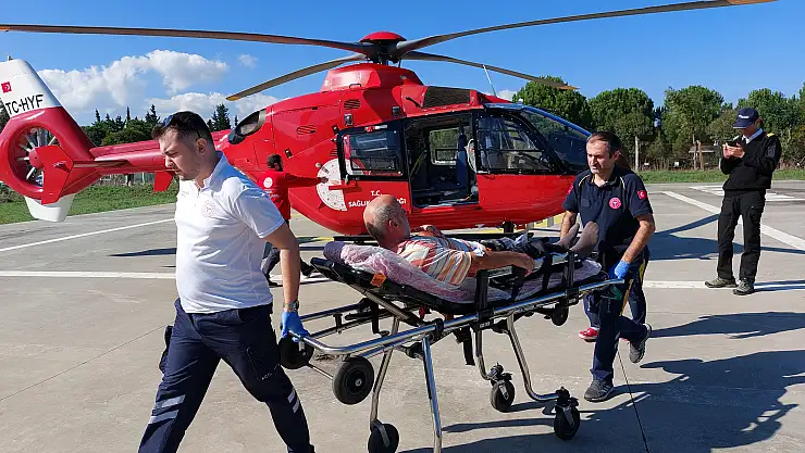 Yaşlı adamın yardımına ambulans helikopter yetişti