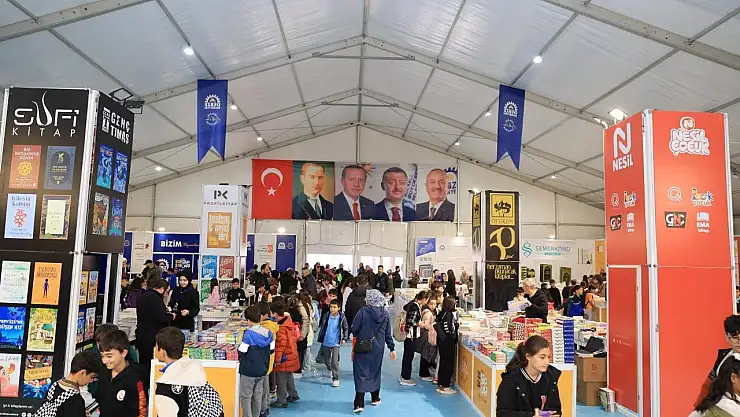 Gebze Kitap Fuarı'nı 214 bin kişi geldi