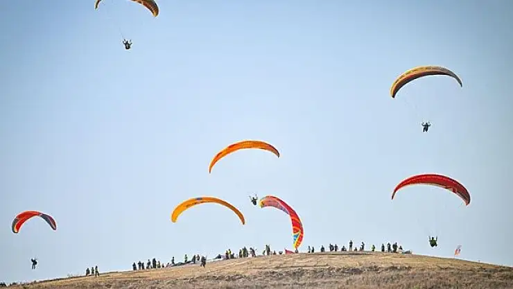 Paraşüt Festivali başladı