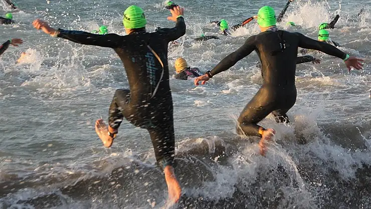 Ironman 70.3 Türkiye yarışları Antalya'da başladı