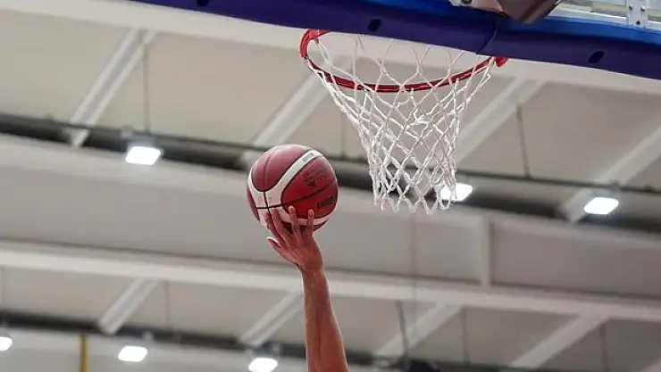 Haftayı 7 galibiyetle tamamladı