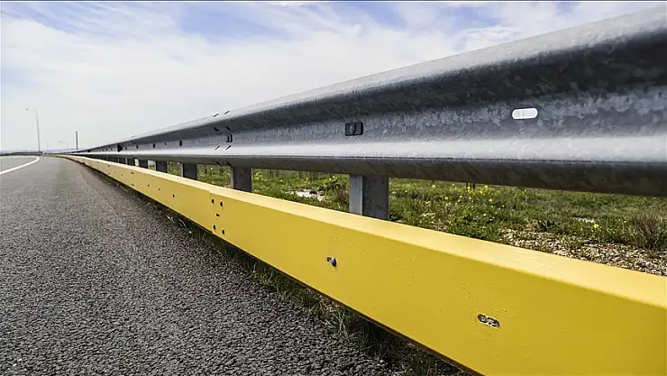 Kara yollarında 'motorcu dostu bariyerler' artıyor