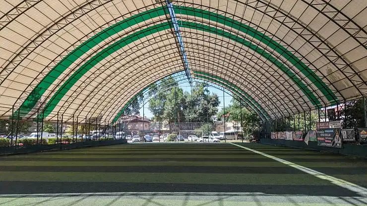 1326 Pınarbaşı Spor kaderine terk edildi