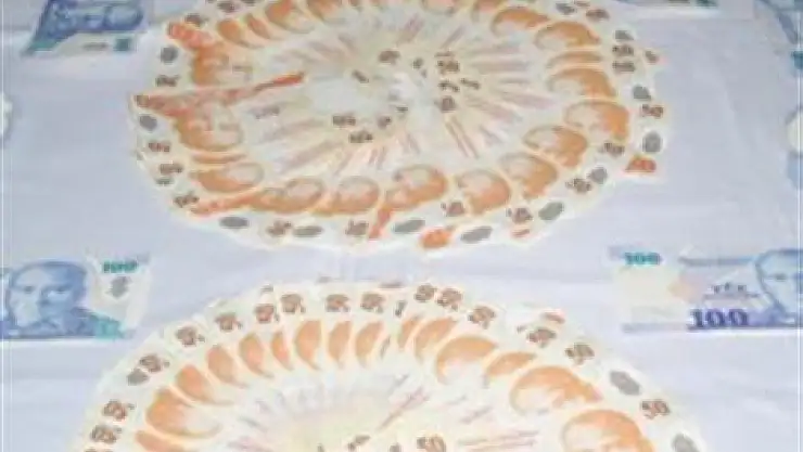 Sahte 50 ve 100 liraya dikkat!