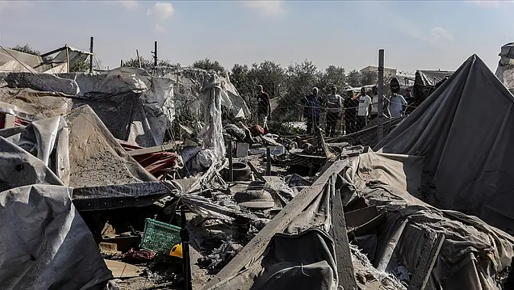 Gazze'de can kaybı 43 bin 712'ye çıktı