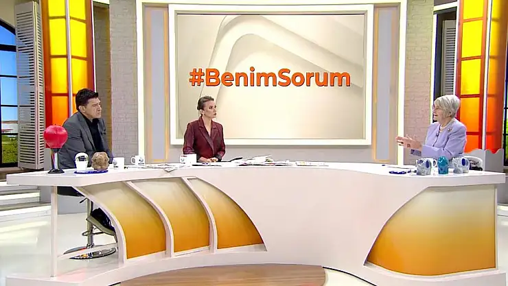 ''Meme kanserinin nedeni mamografi çetesi''