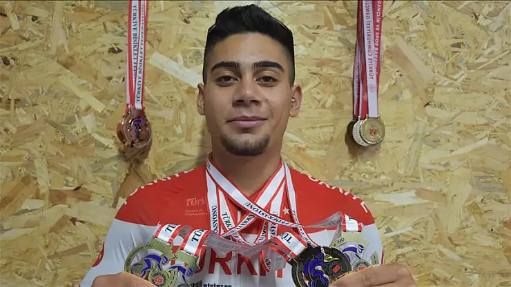 Milli bisikletçi başarıya pedal çeviriyor