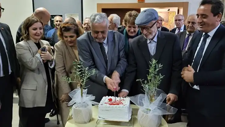 Emekli öğretim görevlileri bir araya geldi