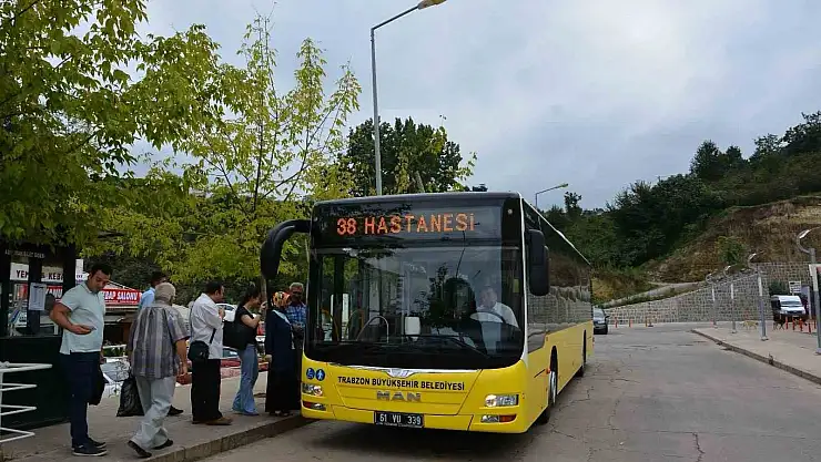 Trabzon Büyükşehir Belediyesi, 2024'te toplu taşımada 367 bin 269 sefer düzenleyerek 14 milyon 225 bin yolcuyu taşıdı.