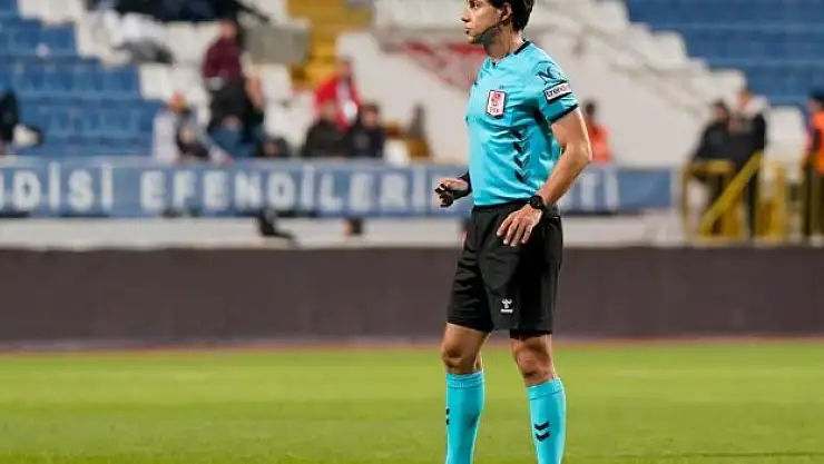 Derbi maçında Türkmen Düdük Çalacak