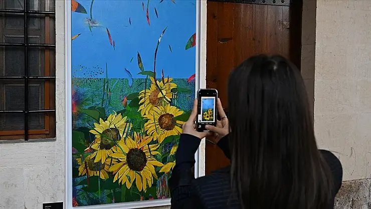 Tarihi han sanatla 'renklendi'