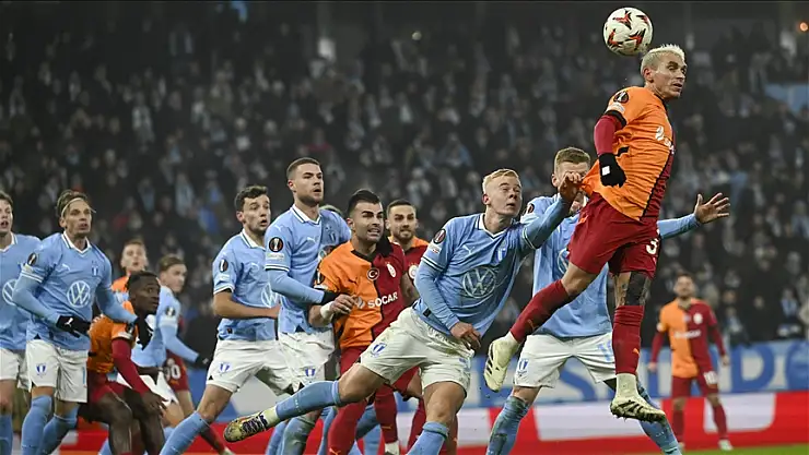 Galatasaray, Avrupa'da play-off'u garantiledi