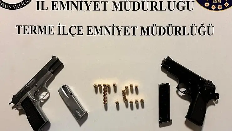 Ruhsatsız silahla yakalandı