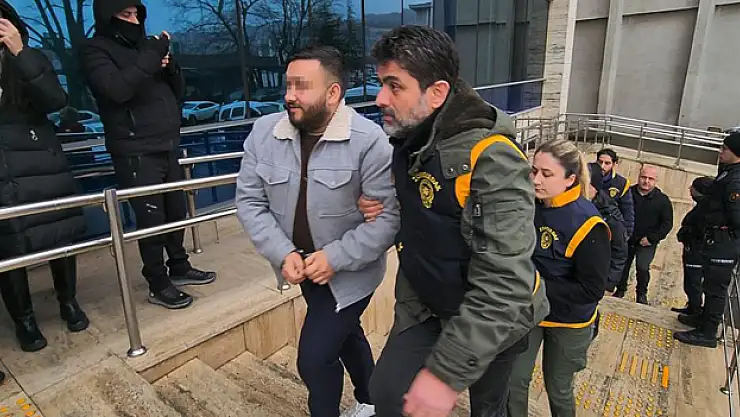 'Yalanım varsa beni şuramdan vursunlar'